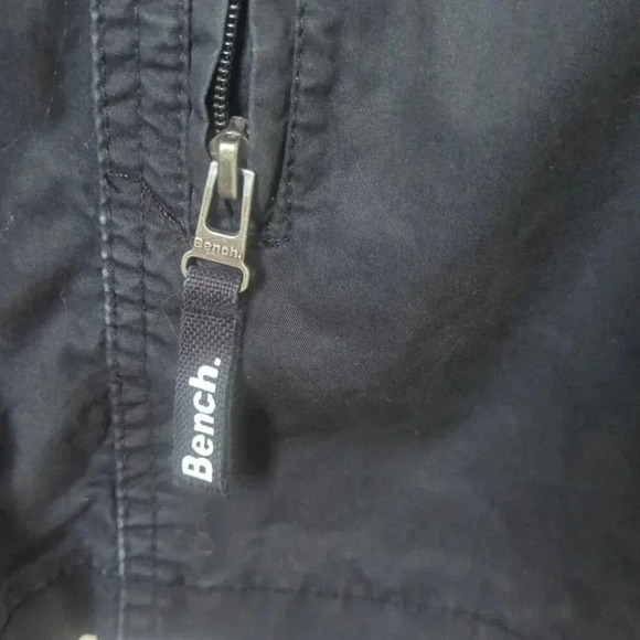 Women's Bench Light Weight Jacket - great condition size Medium - Picture 8 of 10